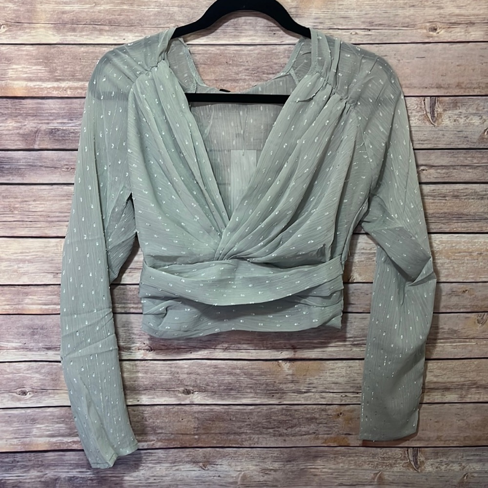 Strut & Bolt Sage Green Swiss Dot Top Size M NWT B0